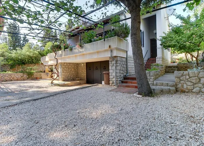 With Parking Space Artatore, Losinj - 8087
