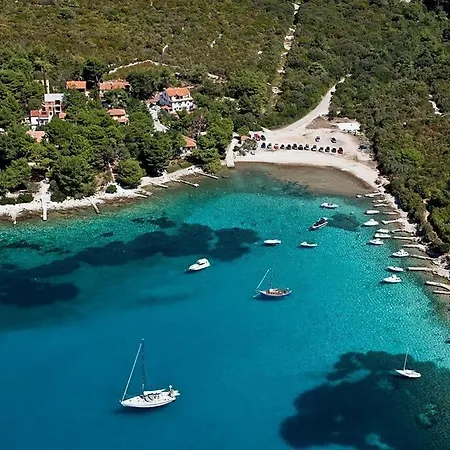 Apartment With A Parking Space Artatore, Losinj - 8087 *