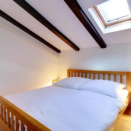 With Parking Space Artatore, Losinj - 8087 *