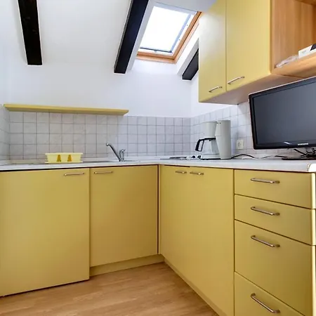 With Parking Space Artatore, Losinj - 8087 * Čunski